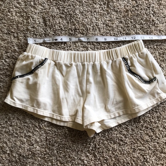 Ecote | Women’s Shorts L - Picture 5 of 6